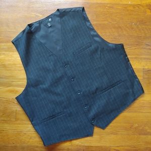 SALE!!! EVERYTHING MUST GO!!!J. Ferrar vest size XL